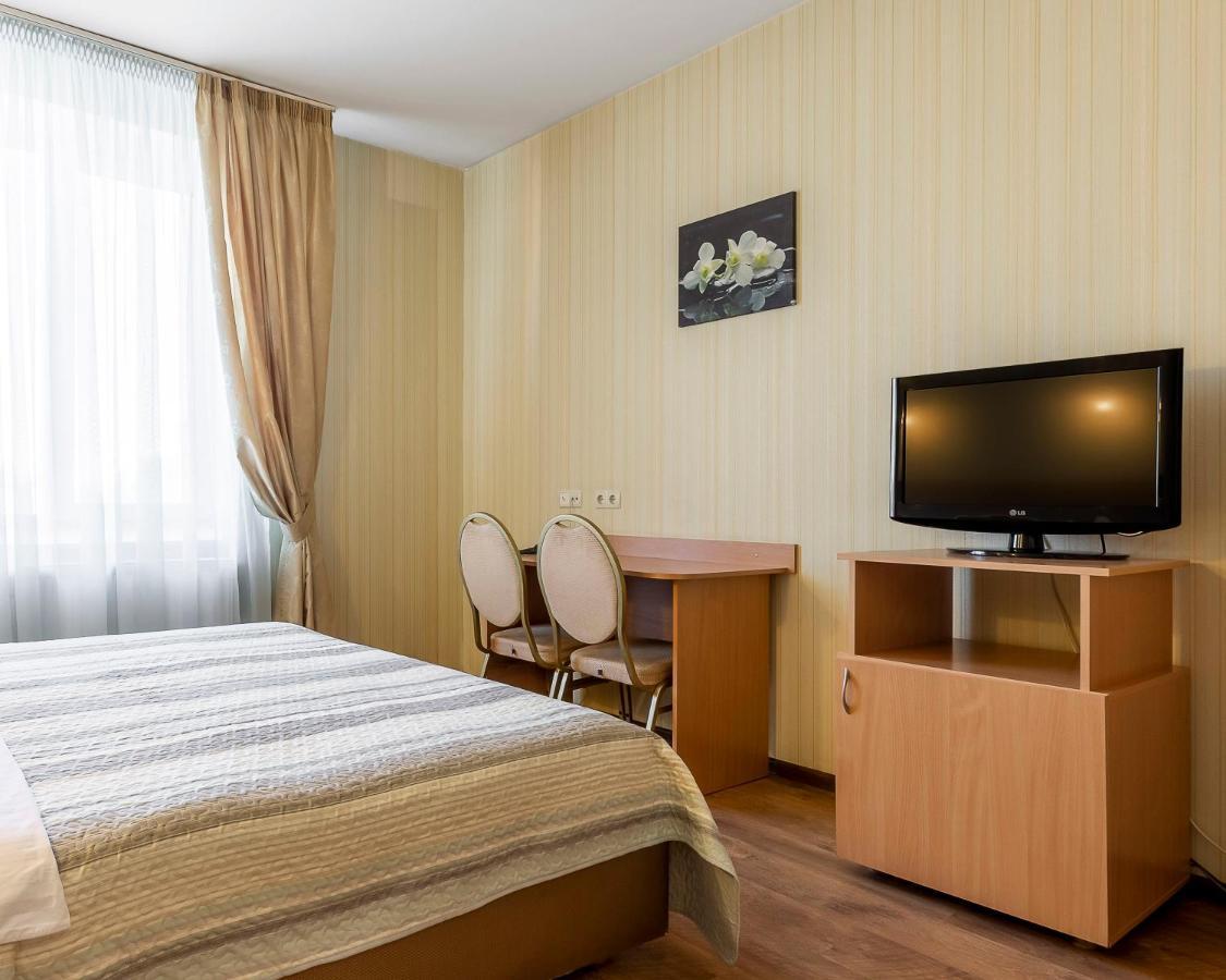 Гостиница Siesta Киев Sofiivska Borshchahivka Exterior foto